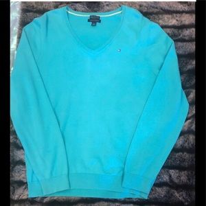 TOMMY HILFIGER LONG SLEEVE SOLID EASY FIT SWEATER SZ XL PULLOVER LOGO V-NECK